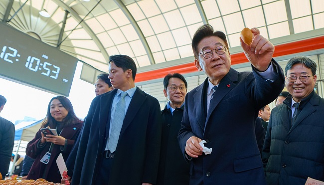 이재명 대통령 당선 후 처음으로 충주 찾았다