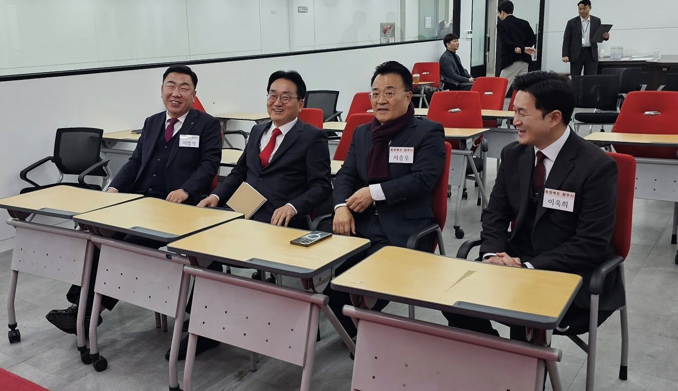 손인석 예비후보가 장동혁 대표 사퇴 요구했다